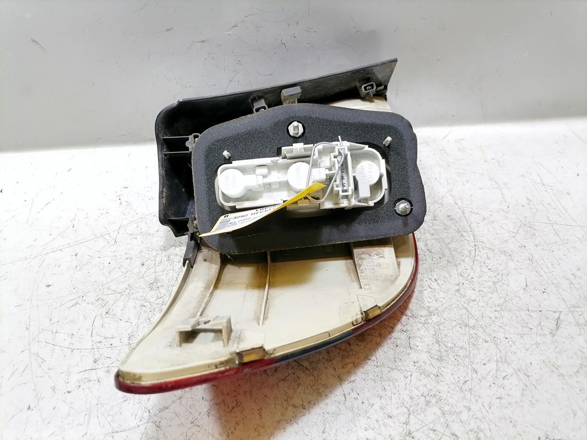 Mercedes B Klasse W245 original R&uuml;cklicht R&uuml;ckleuchte Schlussleuchte rechts au&szlig;en Bj.2009